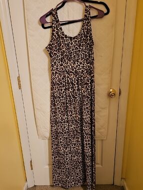 Sleeveless Leopard Print Maxi Dress in Brown